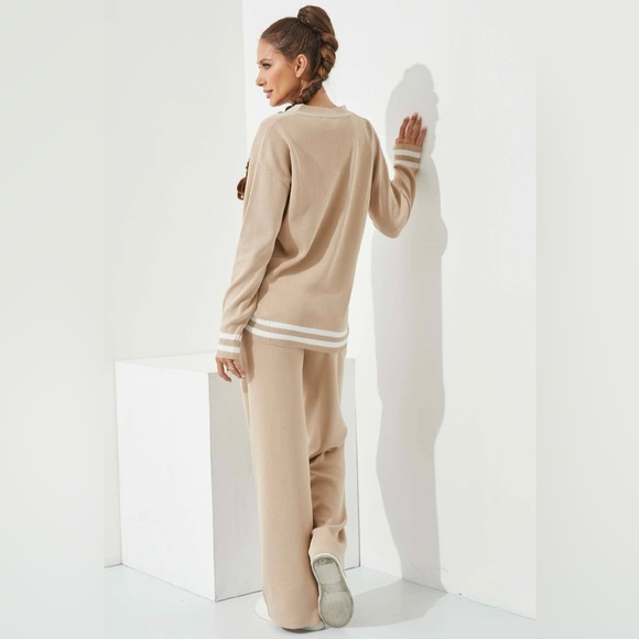 NWT Boutique Skylar Beige Knit Cardigan & Pants Matching Set - Picture 3 of 6